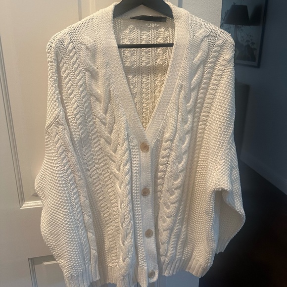 Jenni Kayne Sweaters - Jenni Kayne cotton cable knit oversized sweater